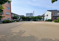 わかばどんぐりひろば 徒歩4分